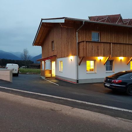 Gaestehaus Am Hahnenkamm Reutte Dış mekan fotoğraf