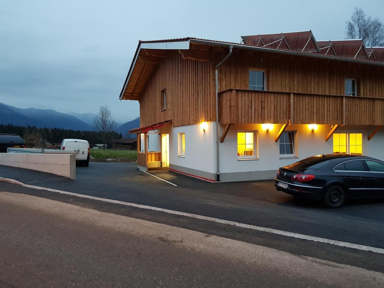 Gaestehaus Am Hahnenkamm Reutte Dış mekan fotoğraf