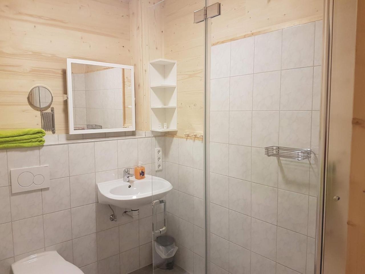 Gaestehaus Am Hahnenkamm Reutte Dış mekan fotoğraf